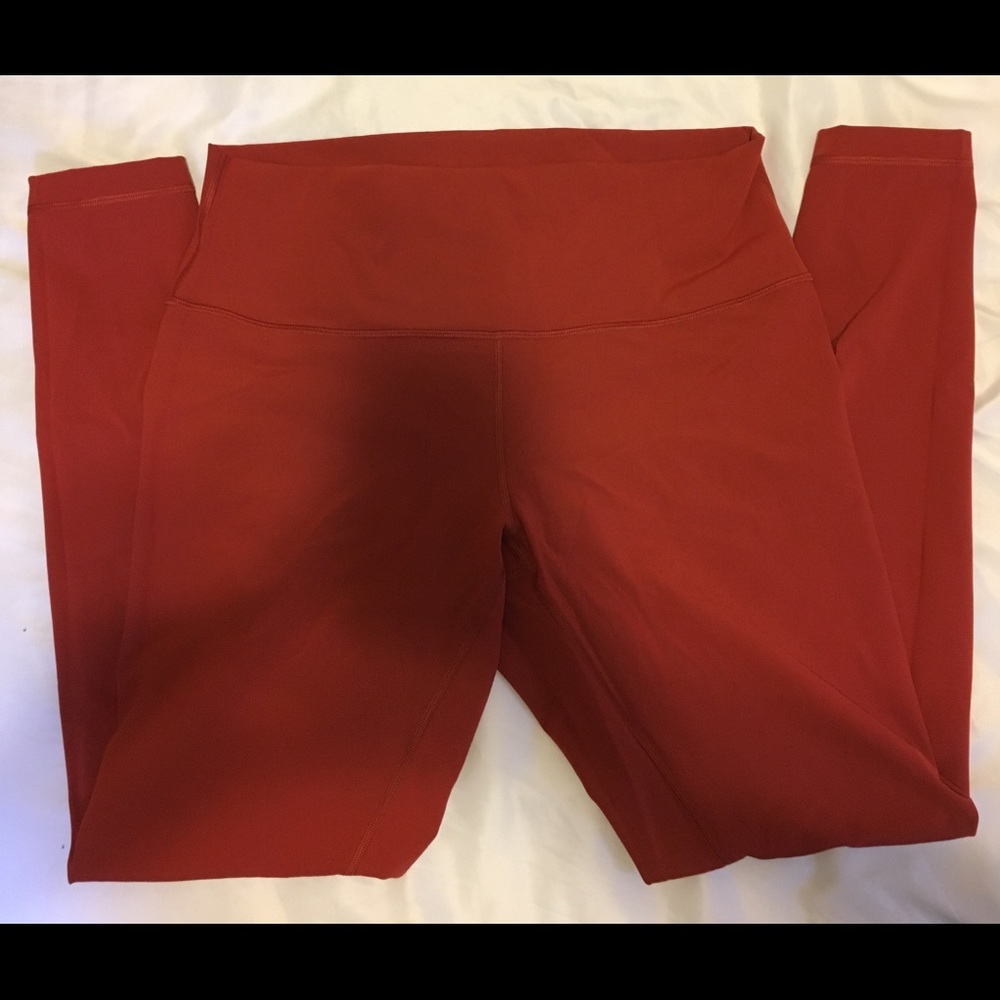 Lululemon Wunder Unders size 12